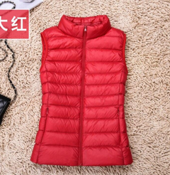 Stylish Women's Puffer Vest - Lightweight & Chic (One Piece)