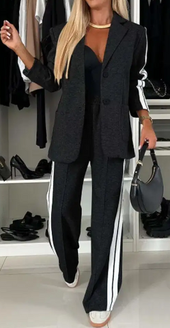 Lara Stylish Blazer Set for Women (One Set)