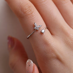 Butterfly cubic ring